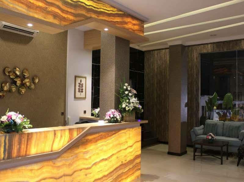 雅加达丰塔纳酒店 外观 照片